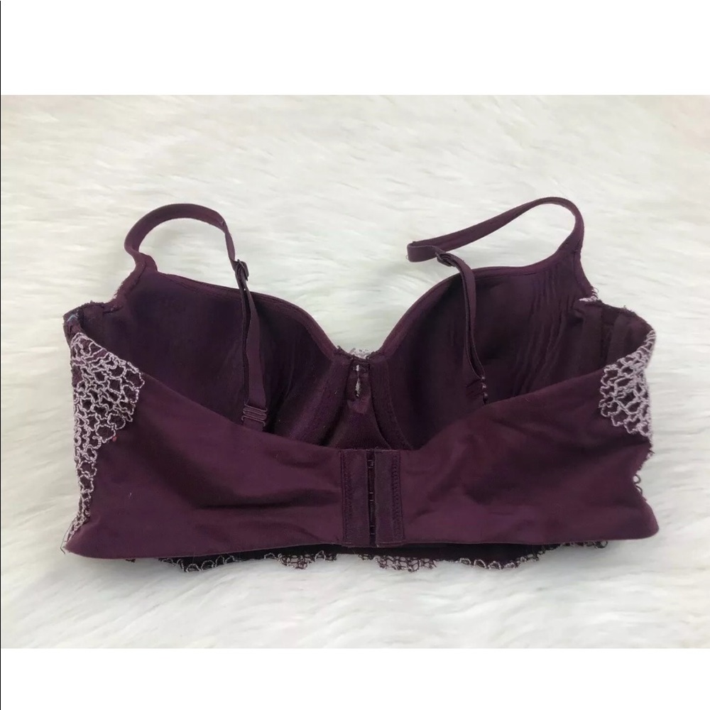 Victoria's Secret Body By Victoria Lined Demi Bra - Picture 2 of 5